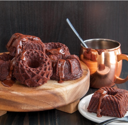 Geo Bundtlette Pan - Image 4