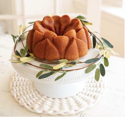 Magnolia Bundt Pan - Image 4